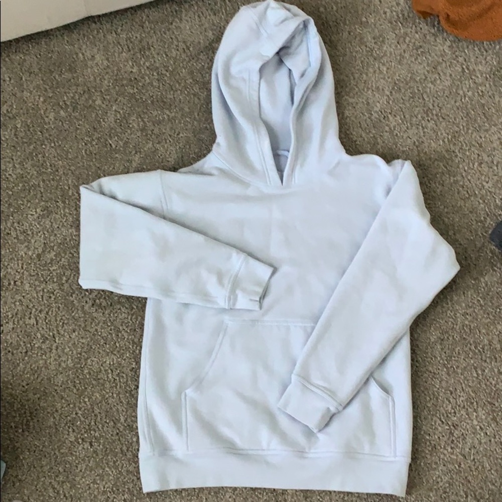 Lululemon sweatshirt